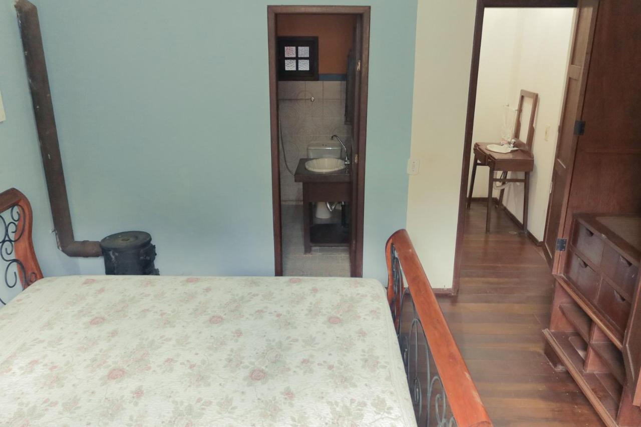 Em Tiradentes, Minas Gerais, Casa Tipica E Espacosa Em Terreno Arborizado Bagian luar foto