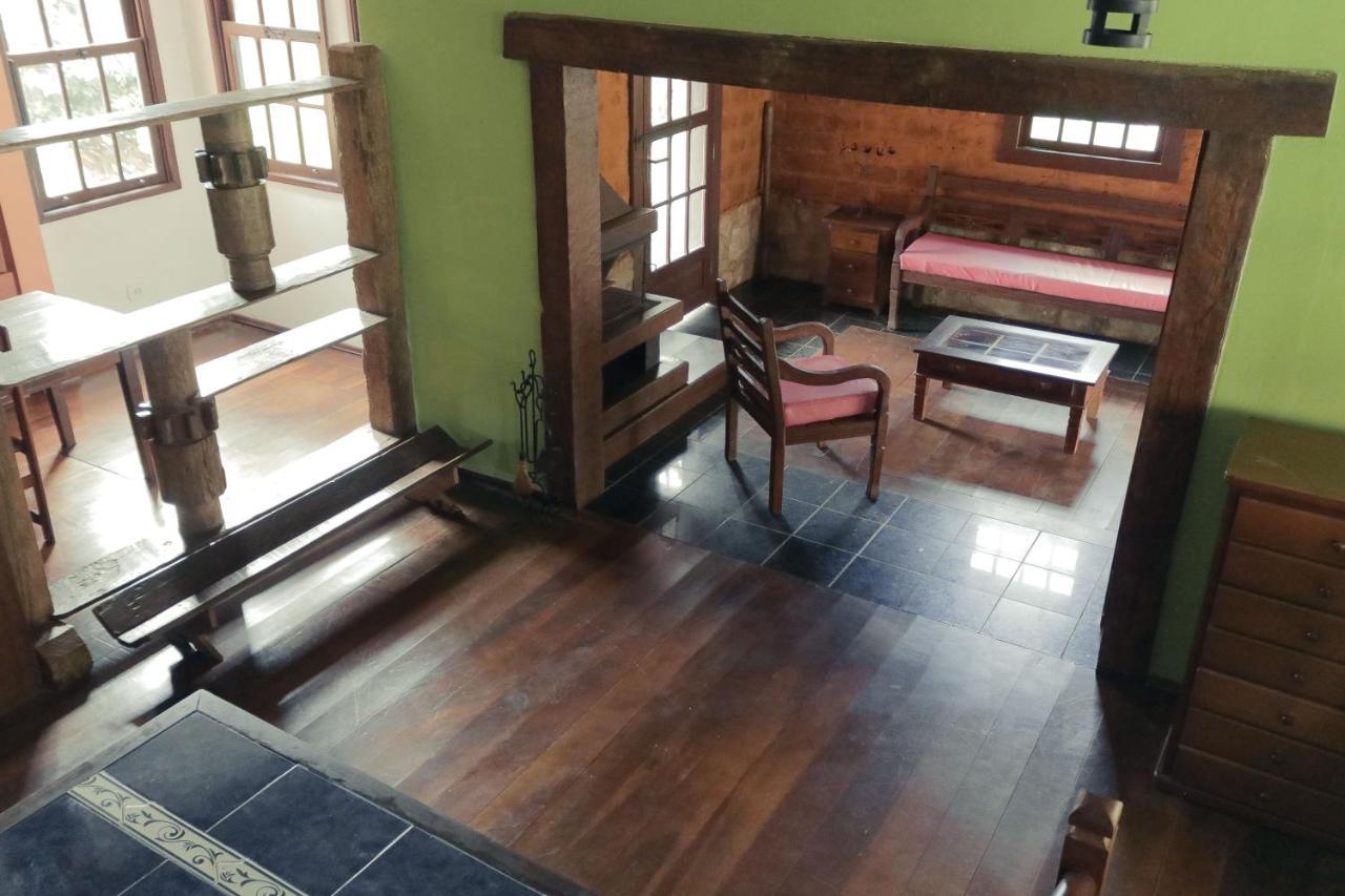 Em Tiradentes, Minas Gerais, Casa Tipica E Espacosa Em Terreno Arborizado Bagian luar foto