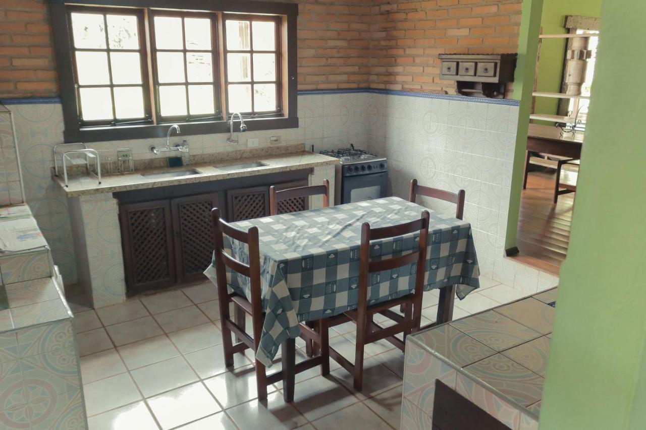 Em Tiradentes, Minas Gerais, Casa Tipica E Espacosa Em Terreno Arborizado Bagian luar foto